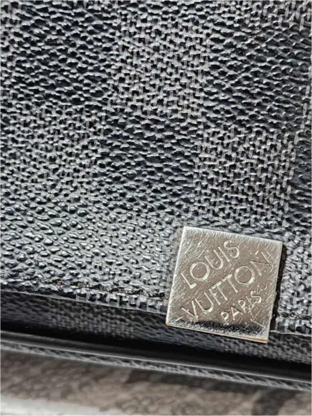 Louis Vuitton this authentic